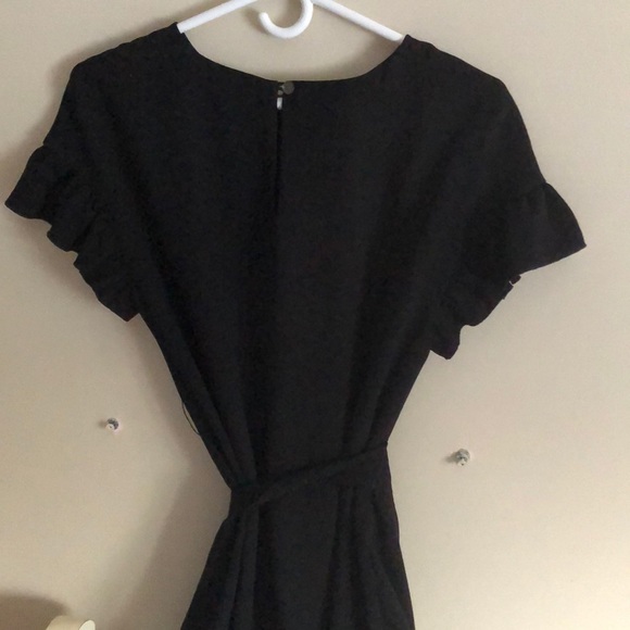 |BLACK DRESS| - Picture 3 of 3